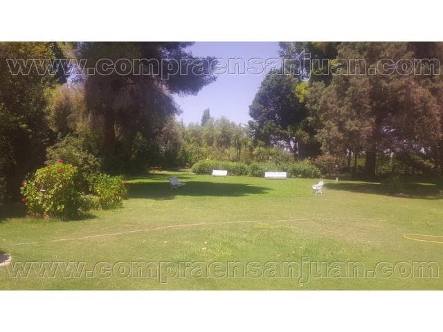 Hermosa Casa Quinta Mixta, Muy Amplia, Terreno De 7000mts, Dormitorios, Baños, Piscina, Pozo De Agua. Santa Lucia
