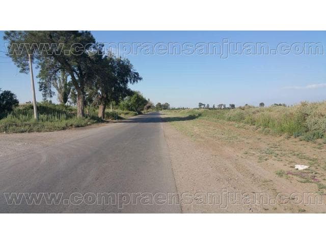 Vendo Lote En Esquina De Calle Lozano Y Sánchez .