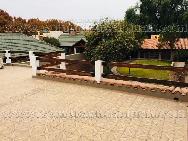 Venta Chalet En Calle Jujuy. Categoria, Capital