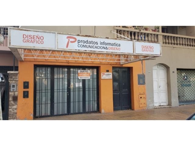 Salón Comercial ( Av. Córdoba ) 1/2 Cuadra Htal. Rawson - Escucho Ofertas