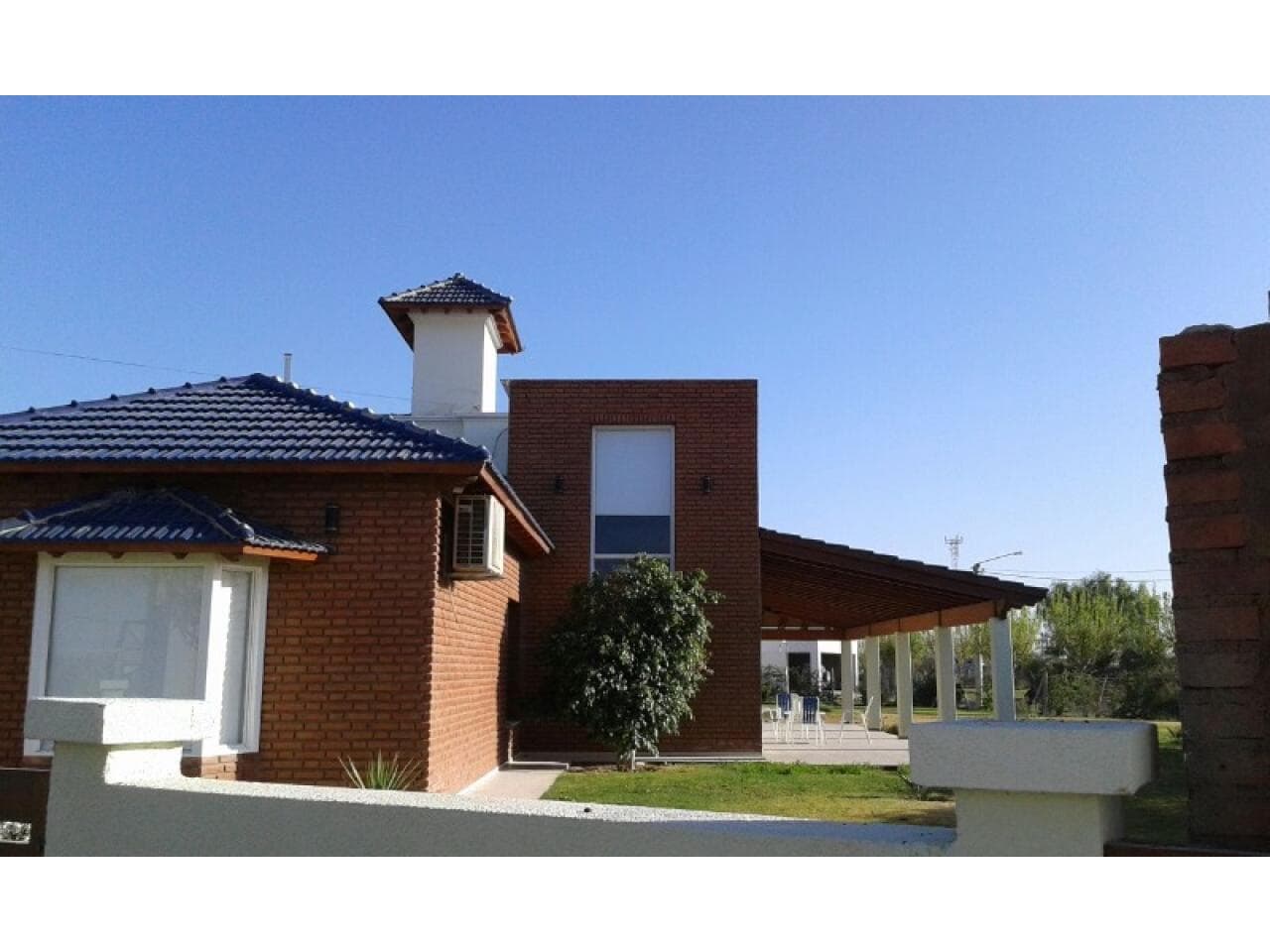 Flamante Casa En Barrio Privado"la Nueva Rinconada" - Terreno = 1.700 M2 - Calle 14 , Pocito.-