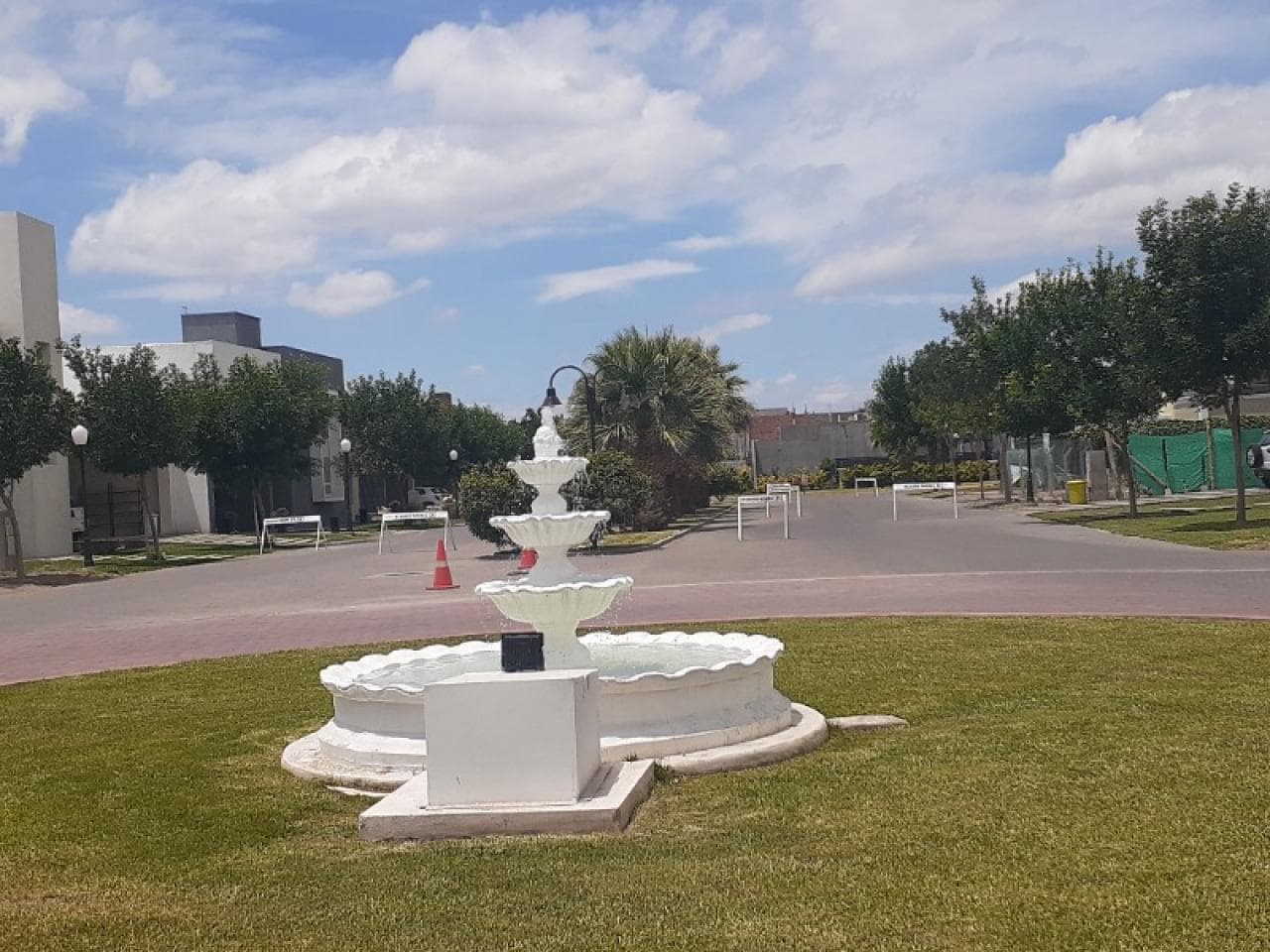 Venta De Casas Y Lotes A Estrenar , En Barrio Privado "ayres Village" - Rivadavia.-