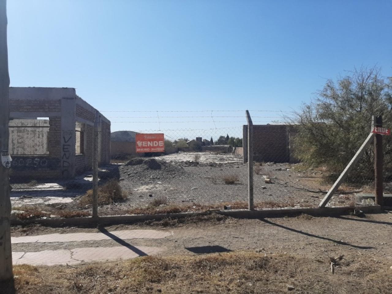 Lote De 4300m2  Sobre Calle Gral. Acha Antes De Cano 28 M De Frente X 165 M De Largo. Ideal Inversores, Rawson