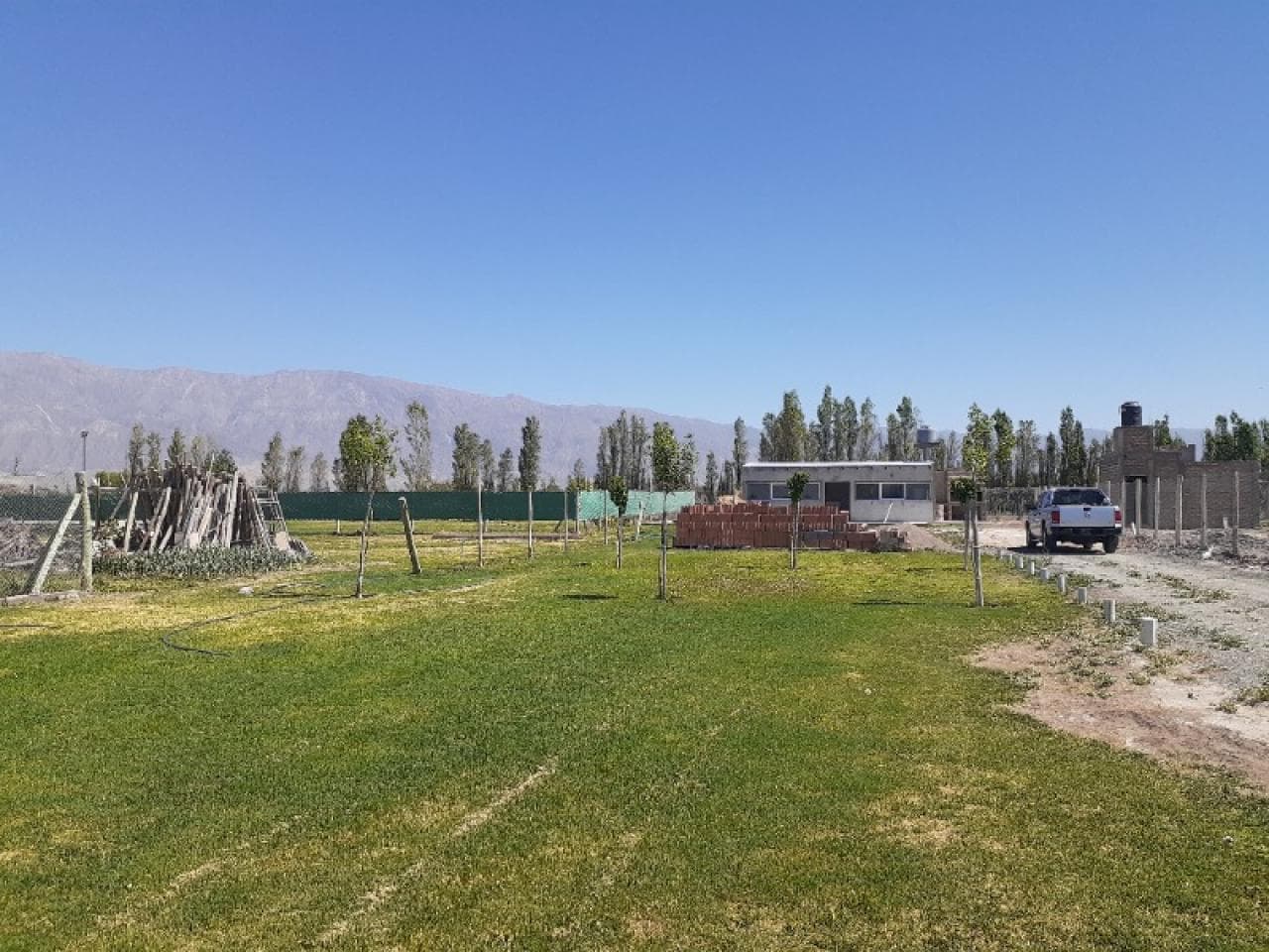 Venta Lotes De Hasta 2.000 M2 En Loteo "el Fuerte" - Calle 12 A Mts. De La Ruta 40 - Pocito.-