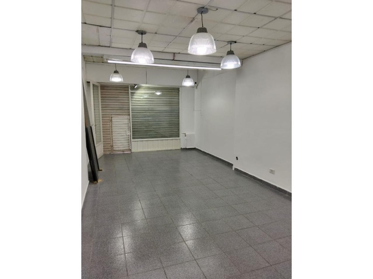 Local Comercial  A Metro De Plaza De Villa Krause