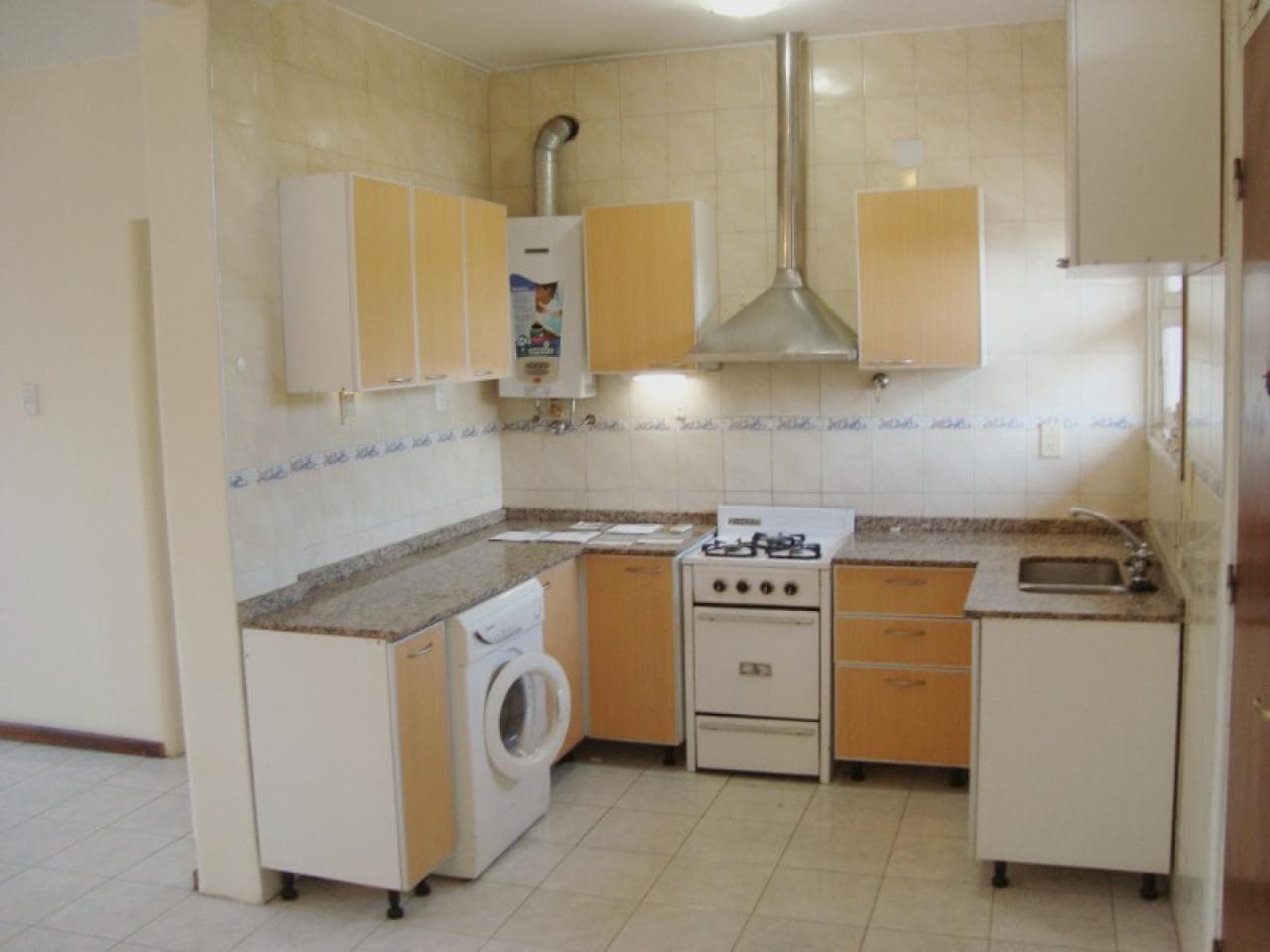 Dueño Directo, Céntrico, 2° Piso, Estar Comedor Amplio 3 Dormitorios Y 2 Baños