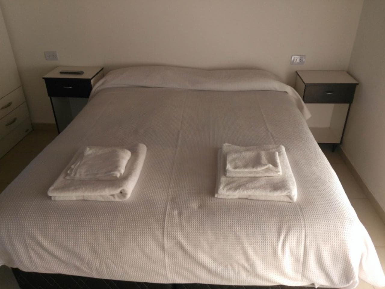 Departamento Cerca De La Universidad- Wi-fi - Netflix - Cocina Equipada - Ropa Blanca Incluida. Rivadavia