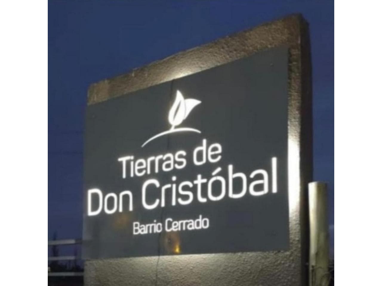 Permuto Por Moto O Auto De Mi Interes Lote De 800 M2 - B° Tierras De Don Cristóbal. Rawson