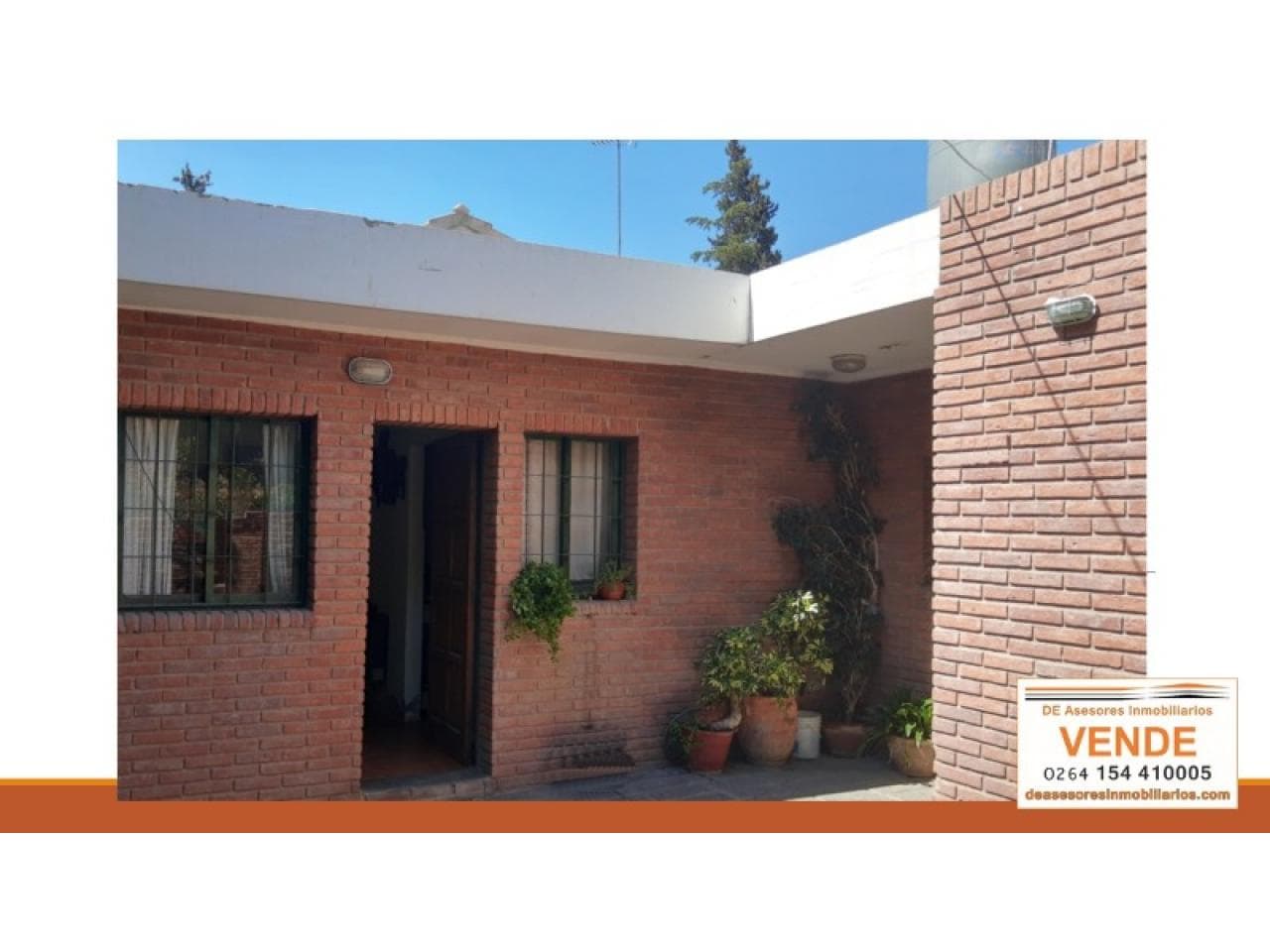 Casa 3 Dormitorios - Rivadavia