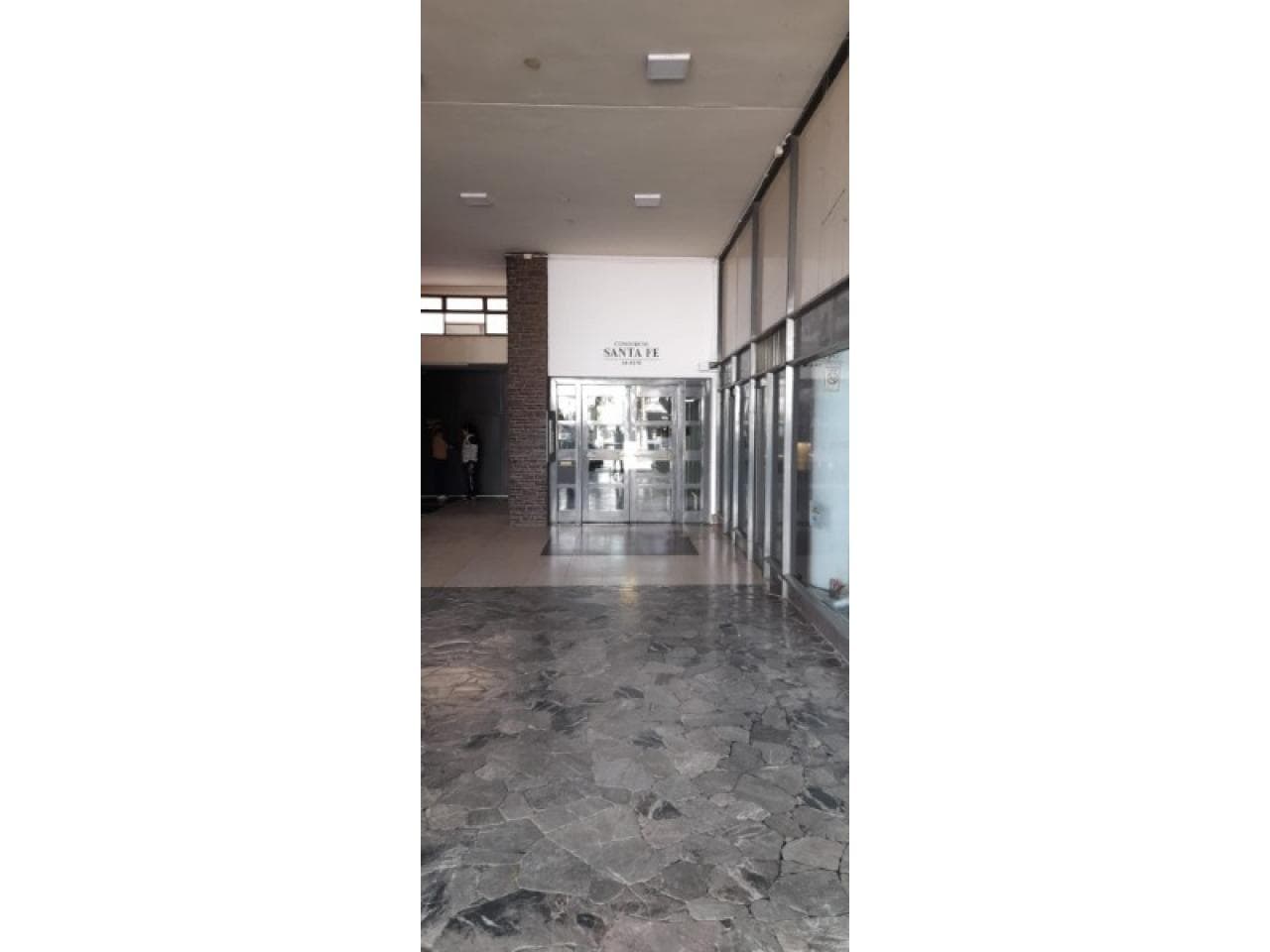 Venta Dpto De 3 Dormitorios, 2° Piso Ambientes Muy Amplios
