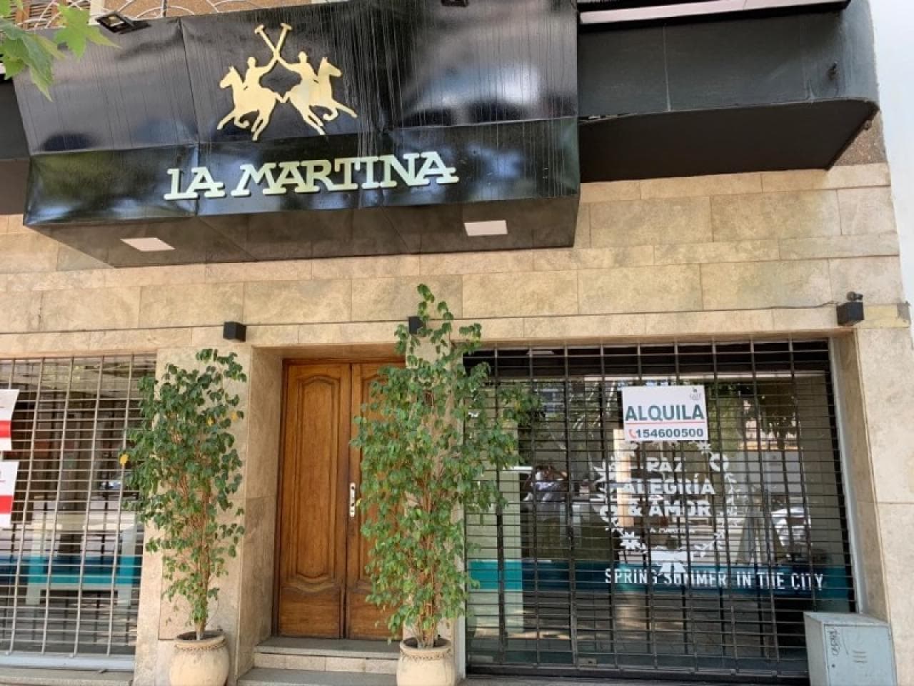 Importante Casa Céntrica, 4 Dormitorios, 3 Baños. Ideal Clínicas/consultorios U Oficinas. Córdoba Y Tucumán.