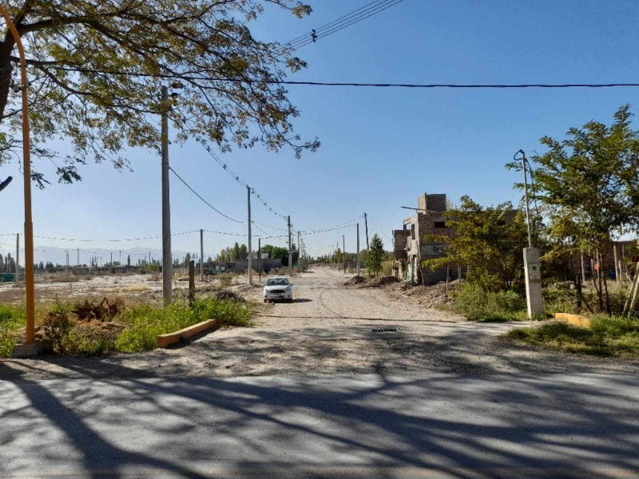 Venta. Lotes En Loteo Aconcagua, Zona Richet Zapata De 300 Metros