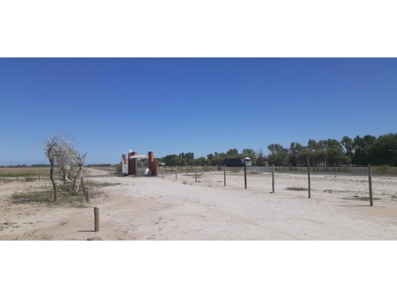 Oportunidad - Finca De 320 Ha Sobre La Ruta N20 - Con 4 Pozos Y Equipo De Riego - Las Chimberas , 25 De Mayo .-