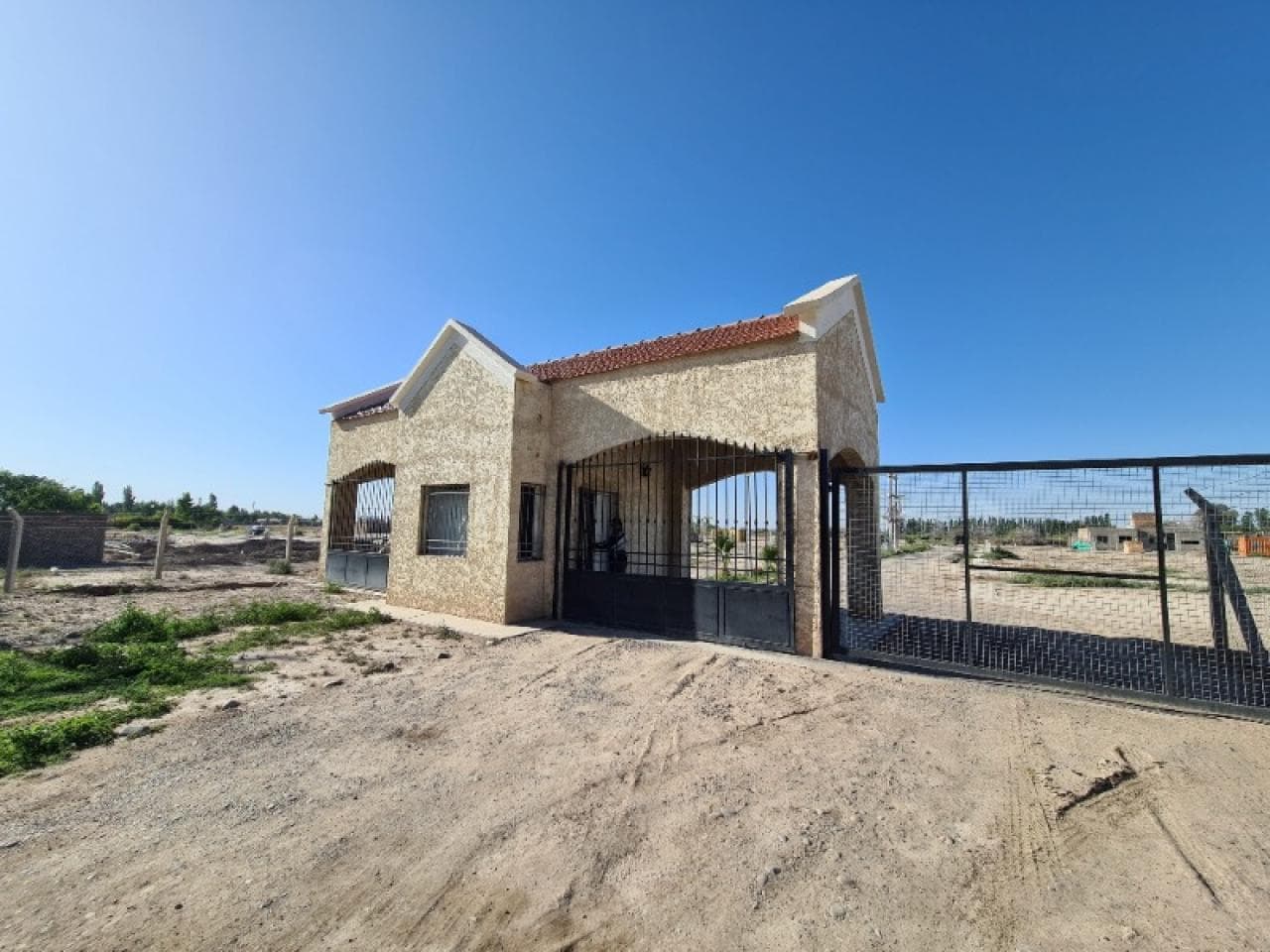 Terrenos En Venta. Barrio Privado Don Salvador. Santa Lucia
