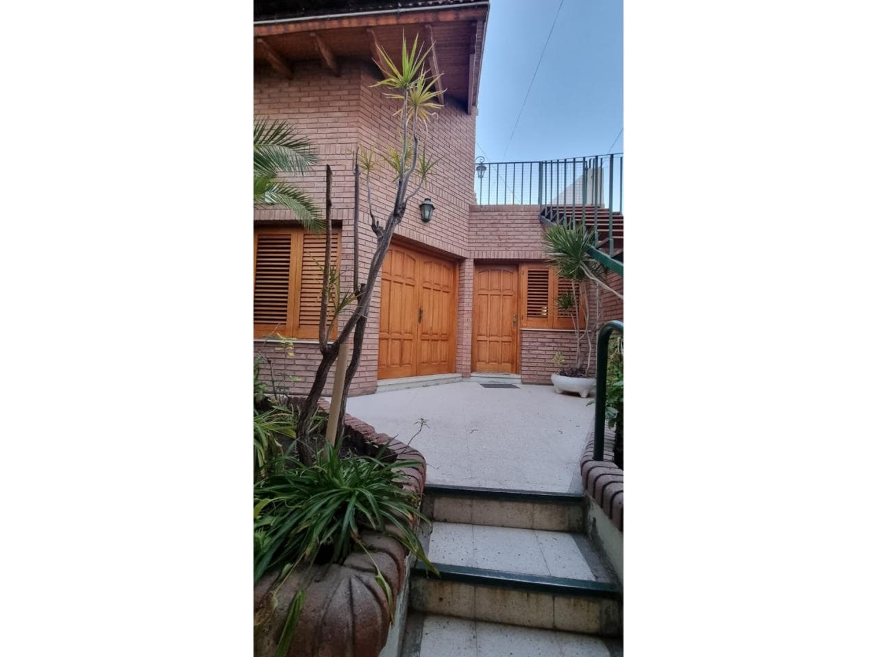 Remata. Dueño Vende. Inmueble De 1er Nivel. A Una Cuadra De Centro Civico. Destino Hogar O Comercial.