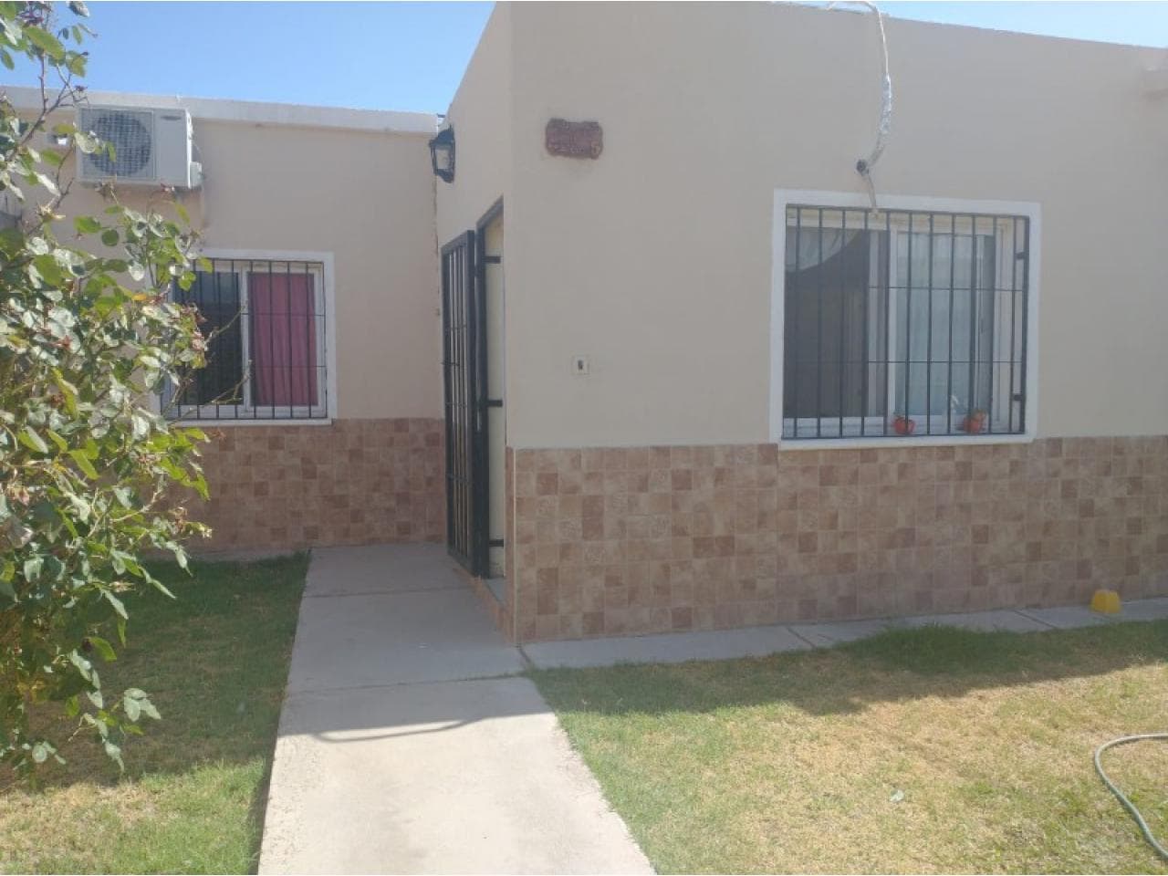 Venta. Casa Barrio "el Cordillerano" 3 Dormitorios. Pocito