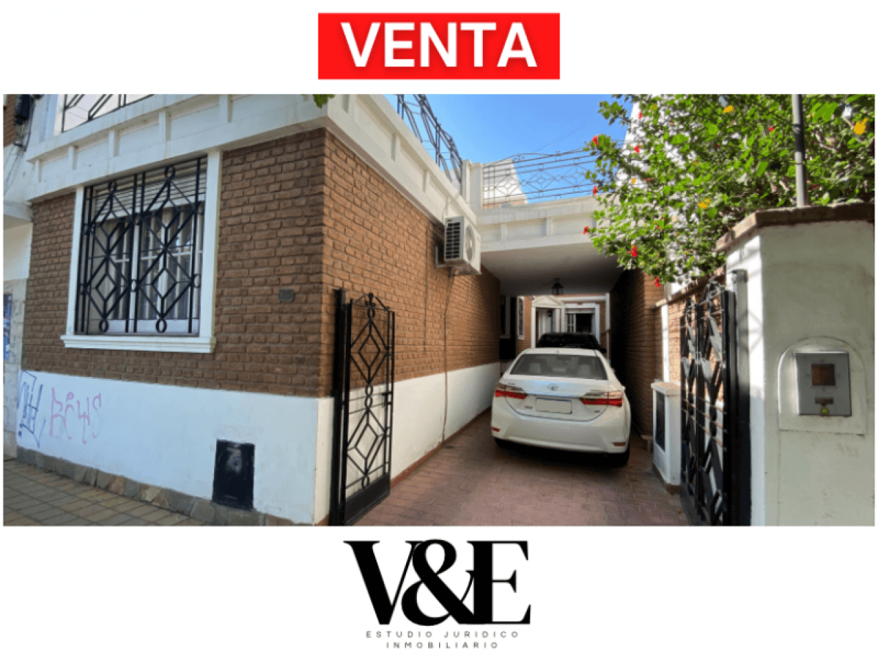 Apta Crédito. Venta. Excelente Casa Zona Céntrica.