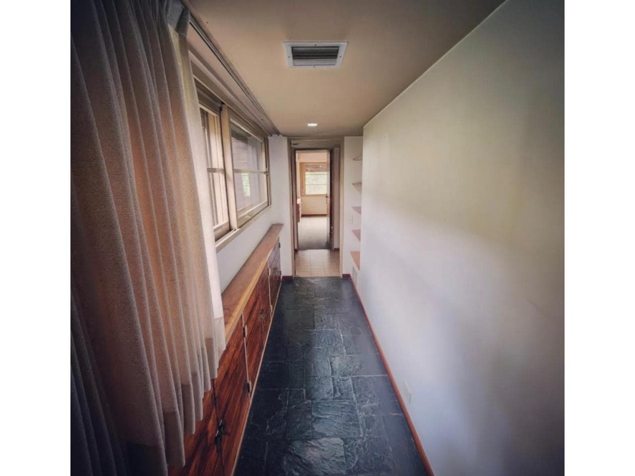 Venta. Dueño Casa 1500 Mts2 Frente A Shopping Del Bono. Capital