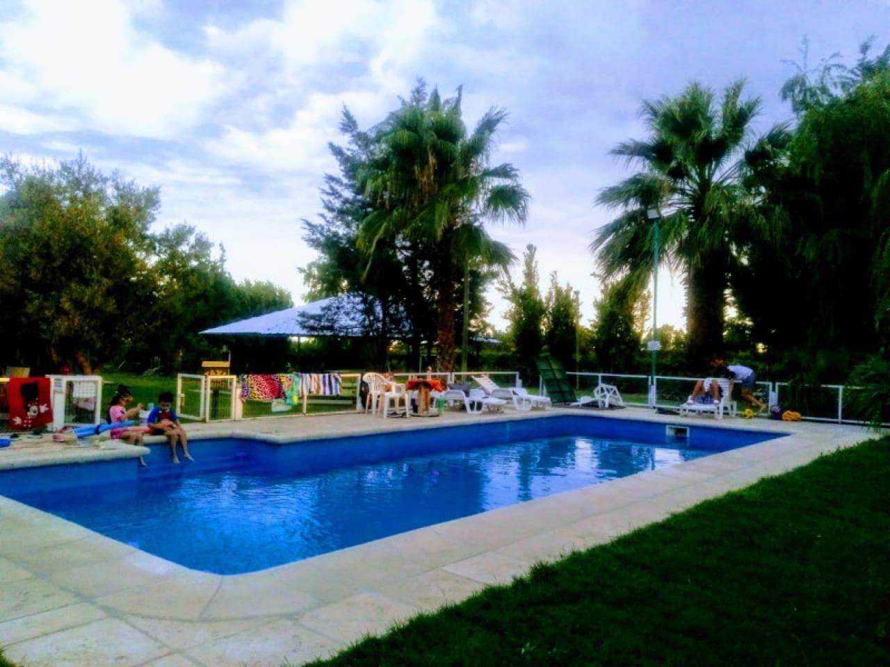 Venta Casa Quinta Medanito Con Pileta Y Quincho Amplio Parquizado Para Fiestas. Rawson