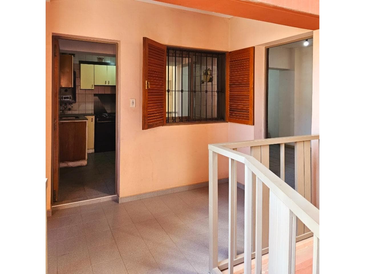 Vendo Departamento Céntrico En Edificio Portezuelo A 3 Cuadras De Plaza 25 De Mayo Contacte Al 2644393643.