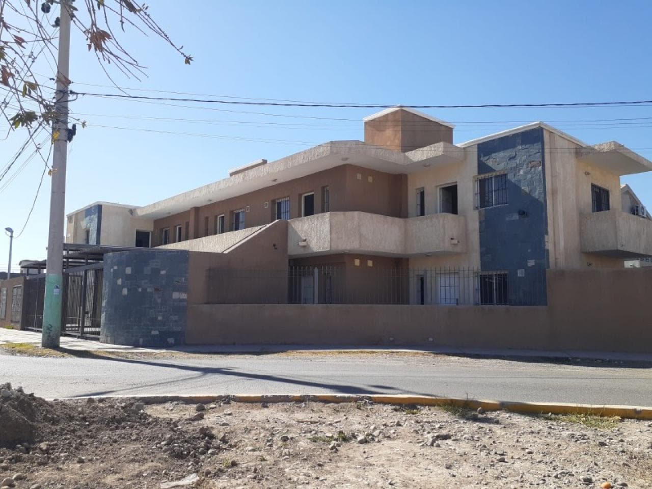 Venta Total De Complejo Habitacional Con 10 Deptos. A Estrenar - "loteo Del Bono Green" - Rivadavia.-