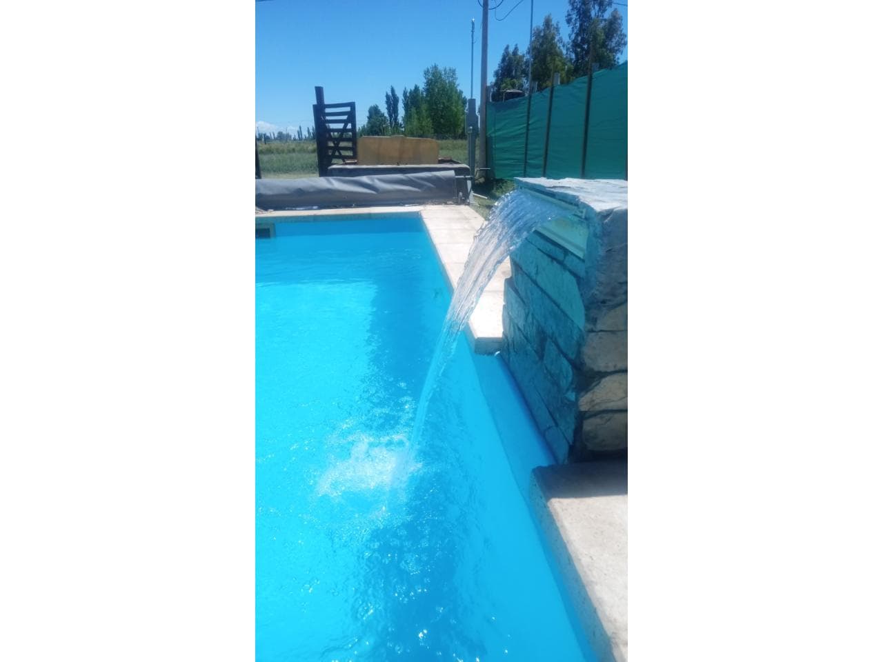 Atencion  - Rematamos Casa Amoblada Con Pileta - Calle Alfonso 13 , Medano .-
