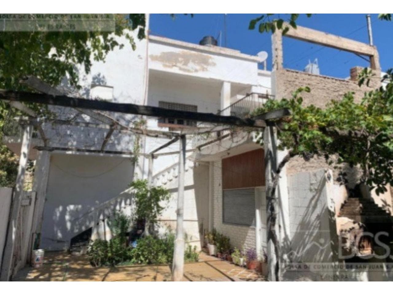 Venta. Importante Propiedad. Casa, 3 Dormitorios. Capital