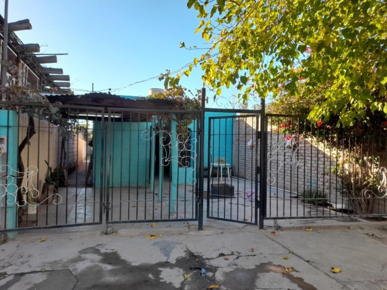 Venta. Casa En Capital, 3 Dormitorios. Calle Cortinez Y Scalabrini Ortiz