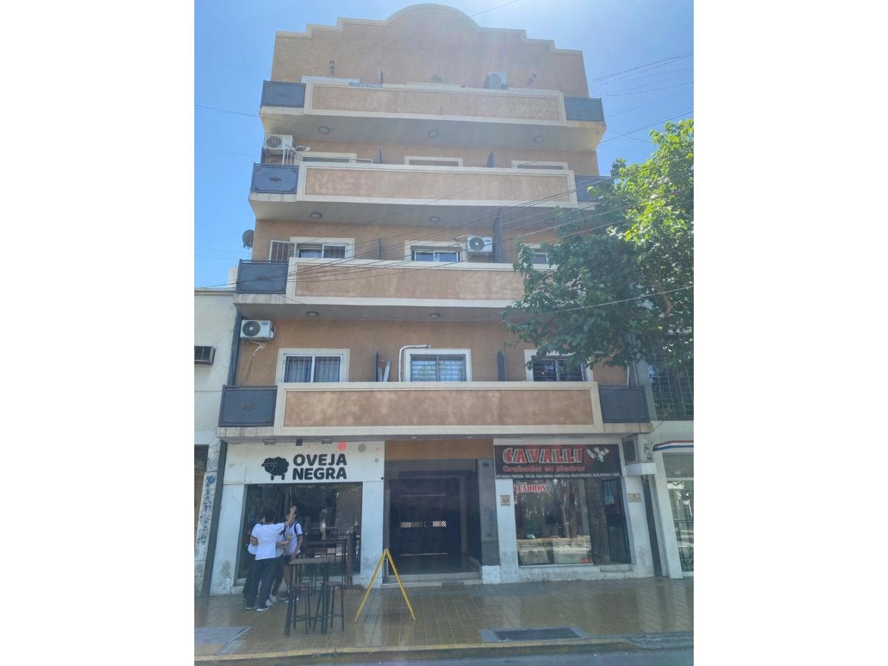 Venta. Dpto, 1 Domritorio. Pa Centrico Sobre Av. Libertador. Capital