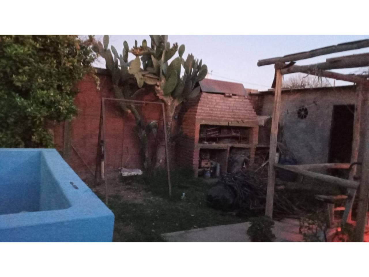 Venta. Casa De Barrio Cancelada, Al Dia, 3 Dormitorios, Garage Y Mas Ampliaciones