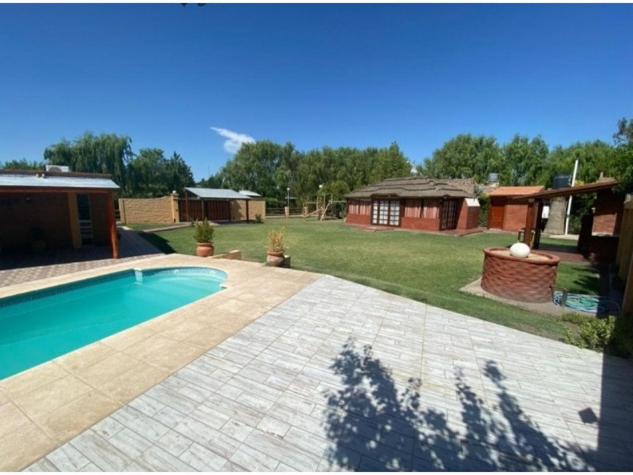 Vendo Casa Quinta Con Piscina Y Quincho En El Medanito