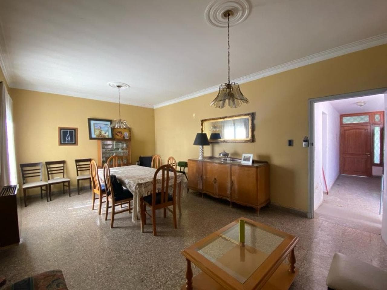 Venta, Casa Céntrica Con Local Al Frente Y Gran Terreno,gral Acha Sur