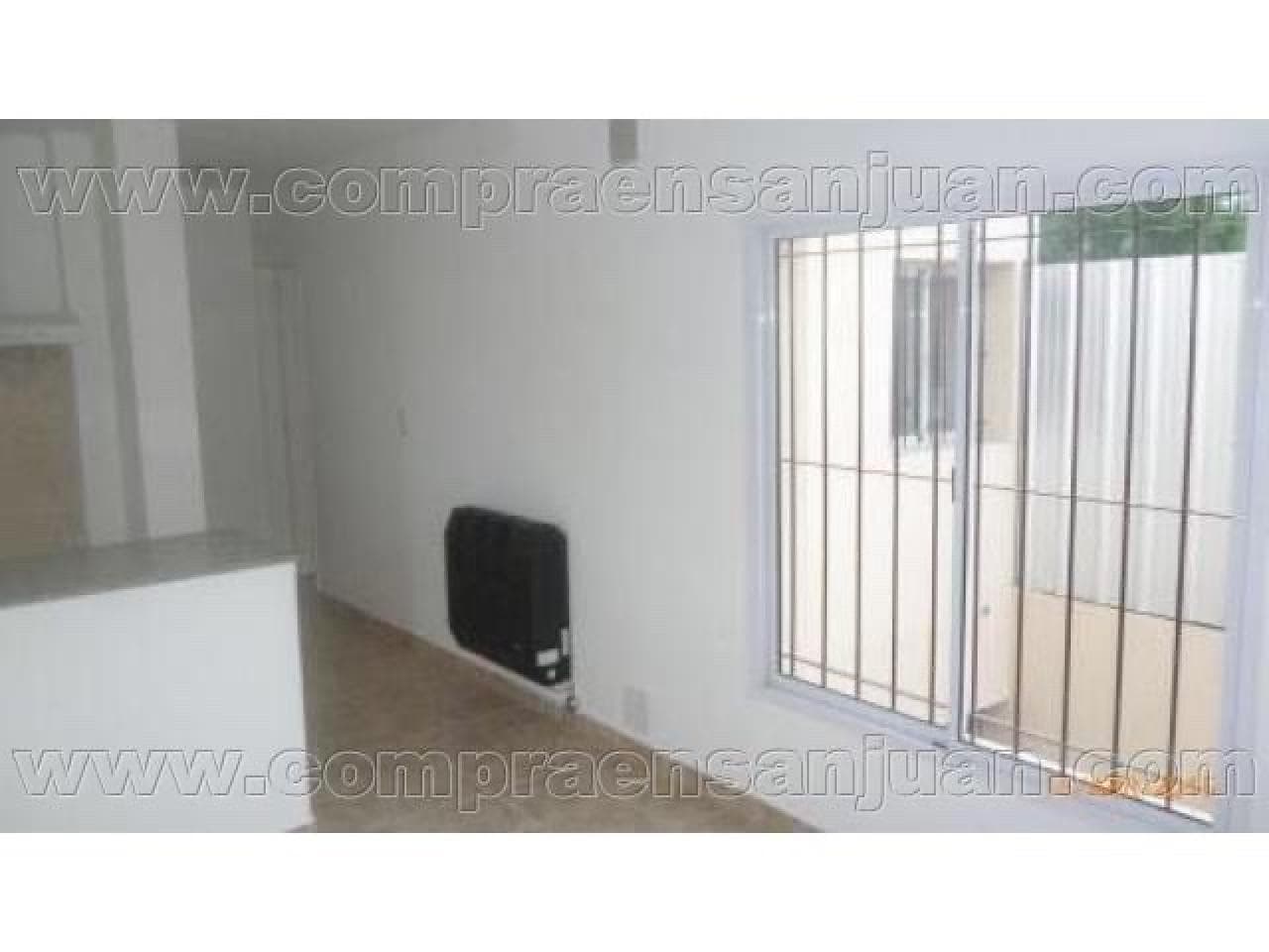 Dueño Vende, Departamento De Un Dormitorio  Con Cochera.