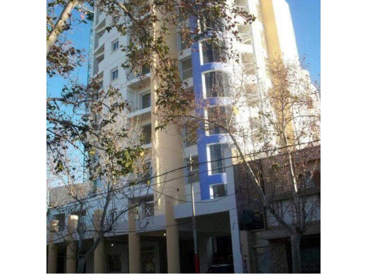 Se Vende Hermoso Y Amplio Departamento De 2 Dormitorios Con 2 Balcones