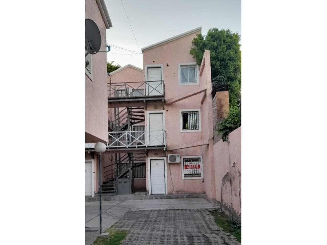 Arevalo Inmobiliaria. Alquila En Capital, Desamparados, Departamento 1 Dormitorio