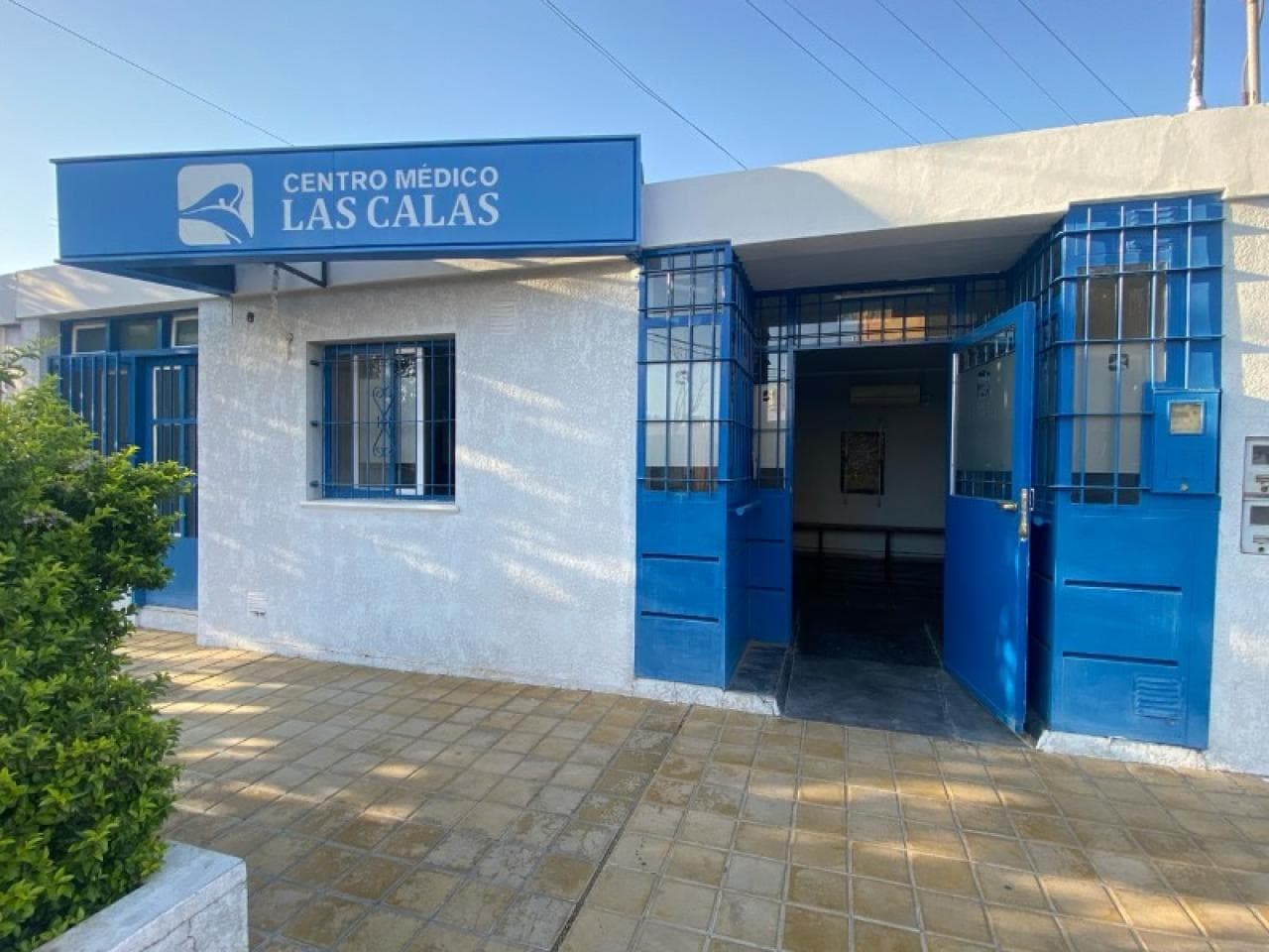 Clinica De 8 Consultorios, Recepción, 176m2, Rawson