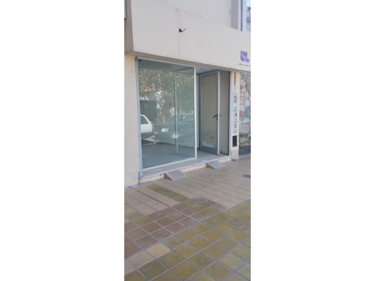 🔵alquiler - Local Comercial Centrico - 9 De Julio Entre Mendoza Y Entre Rios - Ref 2055🔵