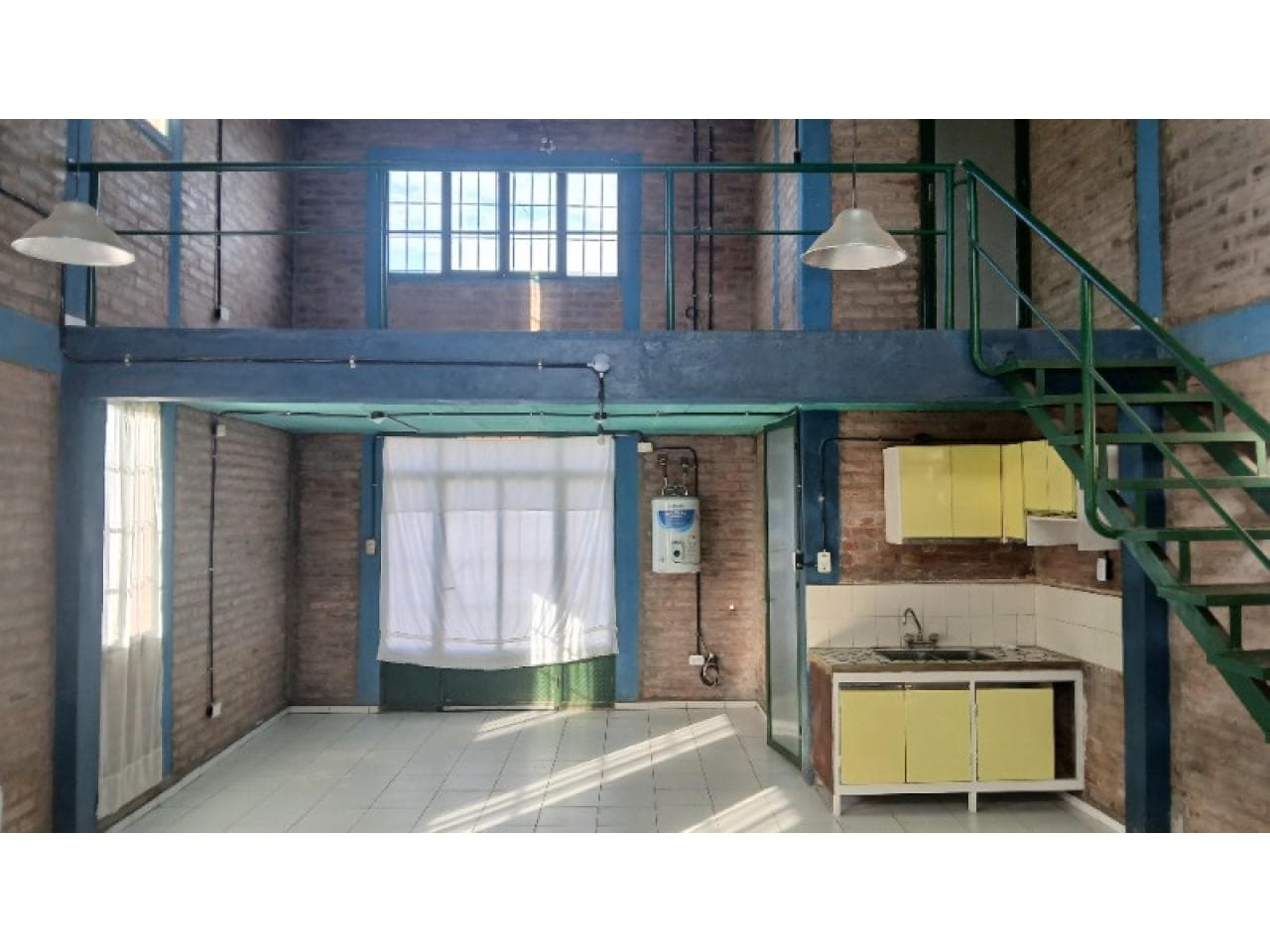 Loft  De 100 Metros Cuadrados, En Concepción, Con Cochera
