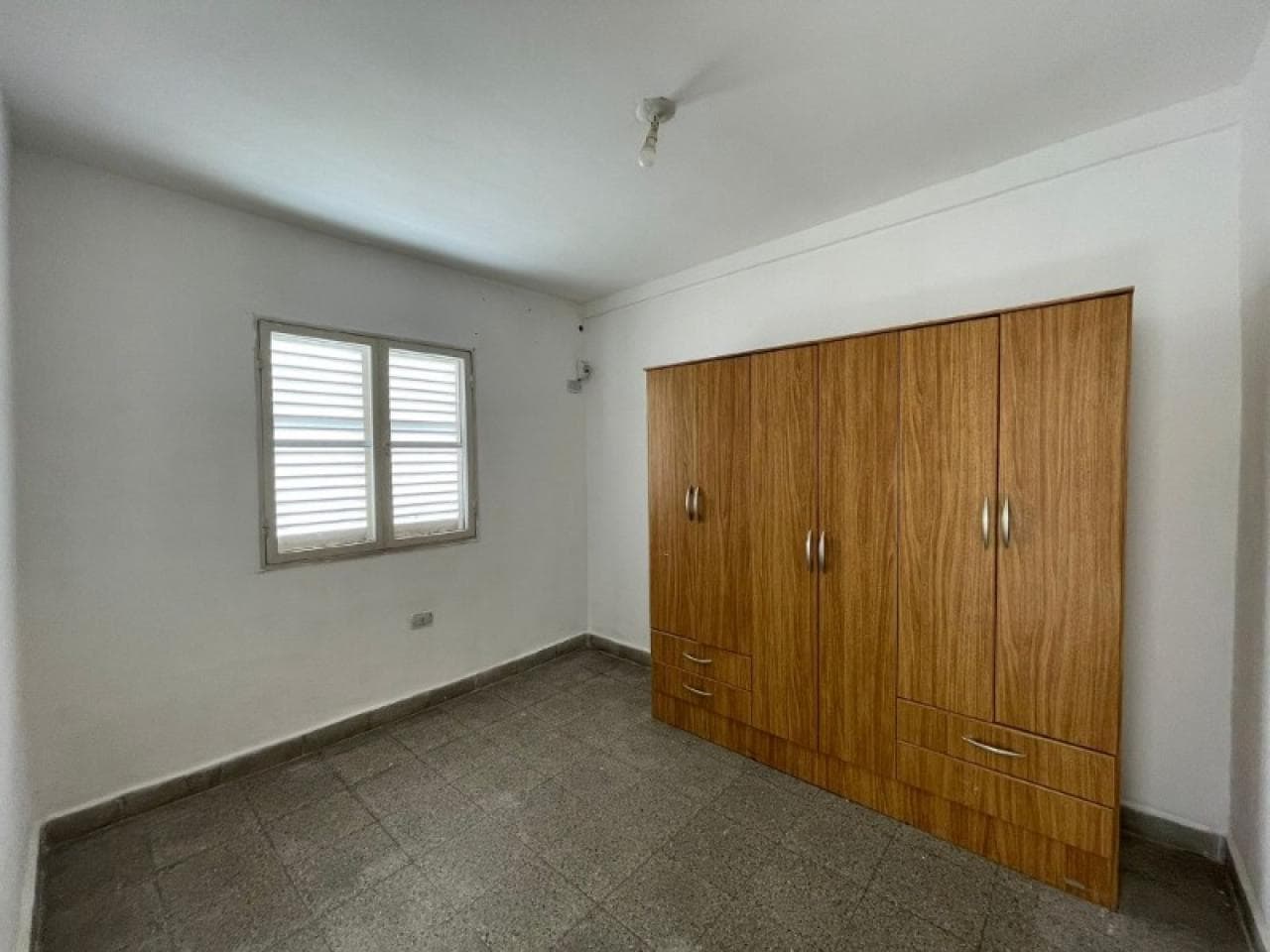 Atencion Inversor Venta 4 Departamentos De 2 Dormitorios C/u Con Cochera Y Contrato Vigente. Rivadavia