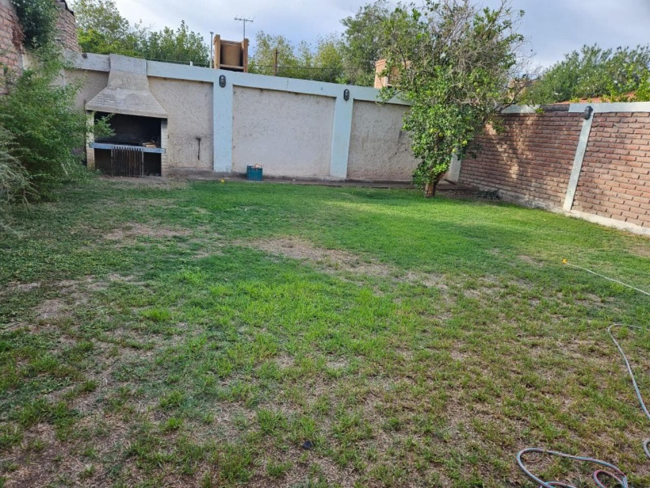 Alquiler De Casa En Barrio Residencial Rivadavia 3 Dormitorios - Rivadavia