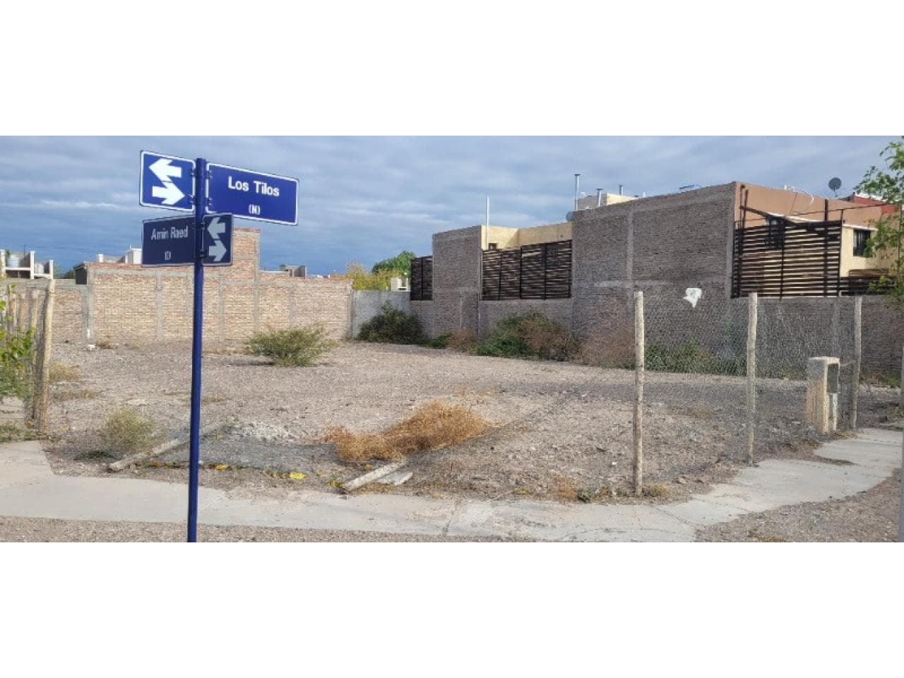 Venta Terreno 580 Mts2 Esquina En Barrio Mutual Banco San Juan.