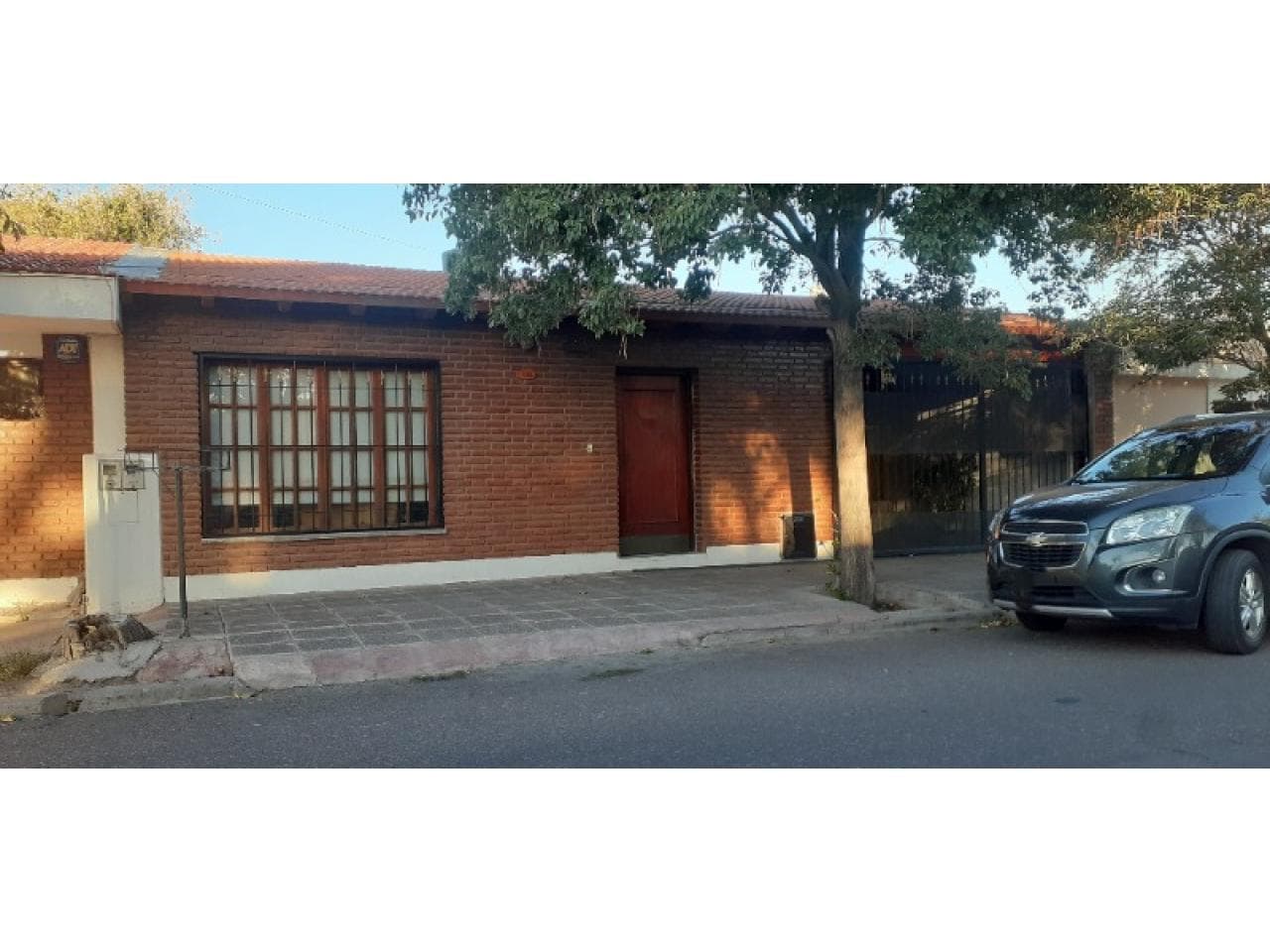Venta Casa, 4 Dormitorios. Barrio Smata- Excelentes Terminaciones. Capital