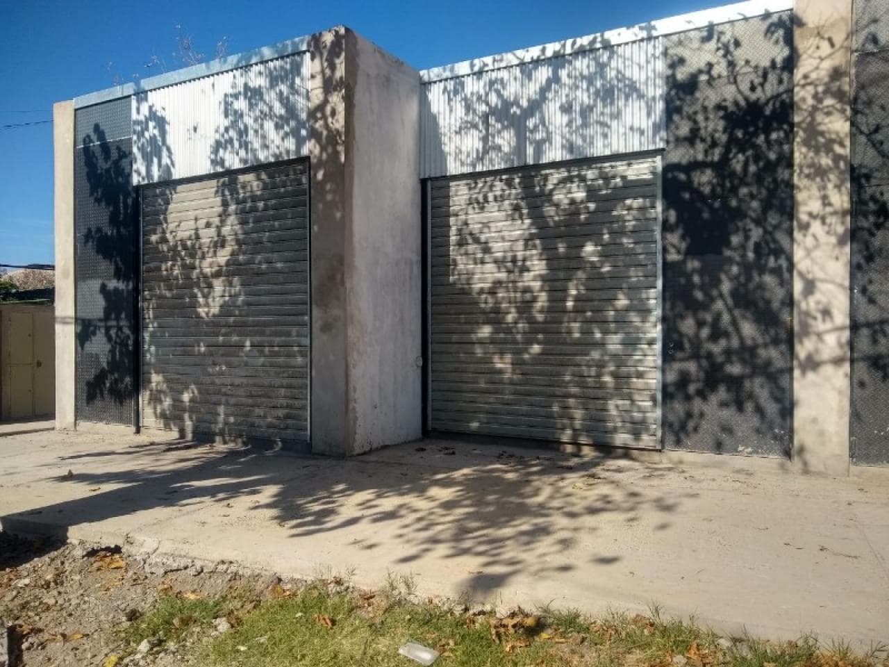 Alquiler De Locales Comerciales A Metros De Plaza Santa Lucia