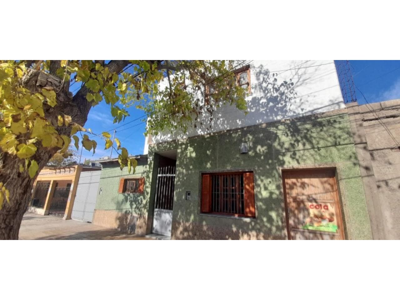 Venta. Importante Propiedad Casa, 2 Dptos Planta Alta , Deposito Quincho. Rawson