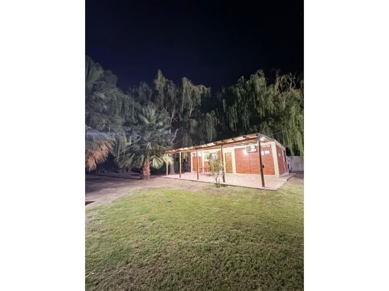 Alquilo Quinta Salón Cerrado Para 30 Personas, Quincho Abierto, Cancha De Futbol, Parrillero, Pileta (médano De Oro)