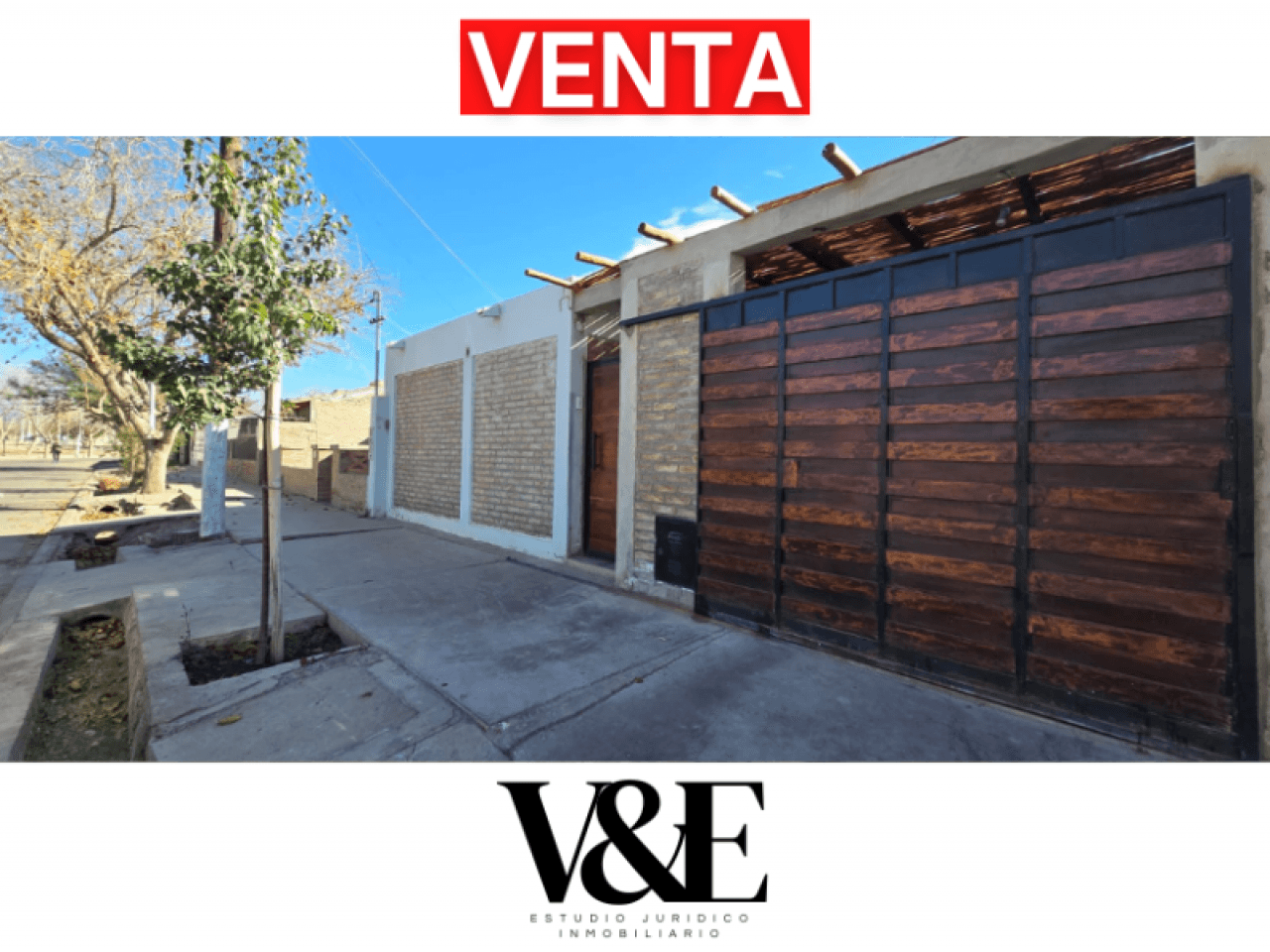 Venta. Hermosa Casa De 3 Dormitorios, Rivadavia