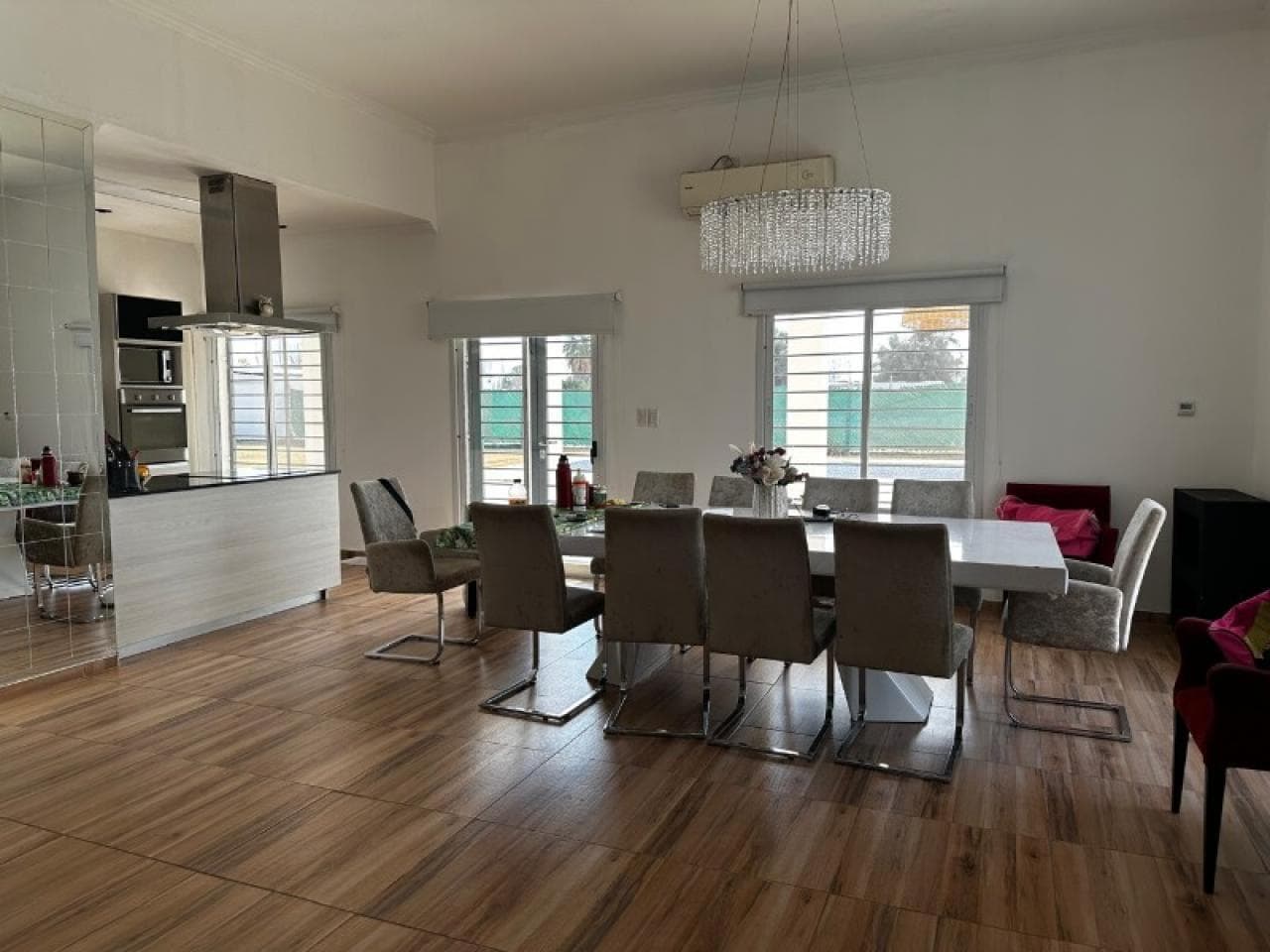 Medano De Oro;  Todo El Confort Y Elegancia En Tu Nueva Casa, Amplio Terreno, Pileta Tel 2646296308 - 2645641149