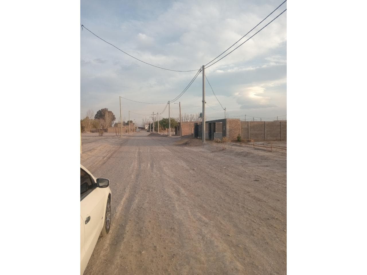 Venta. Lote De 290 Metros En Barrio Privado Sobre Calle Cordillera De Los Andes Frente  Camping De Los Plasticos