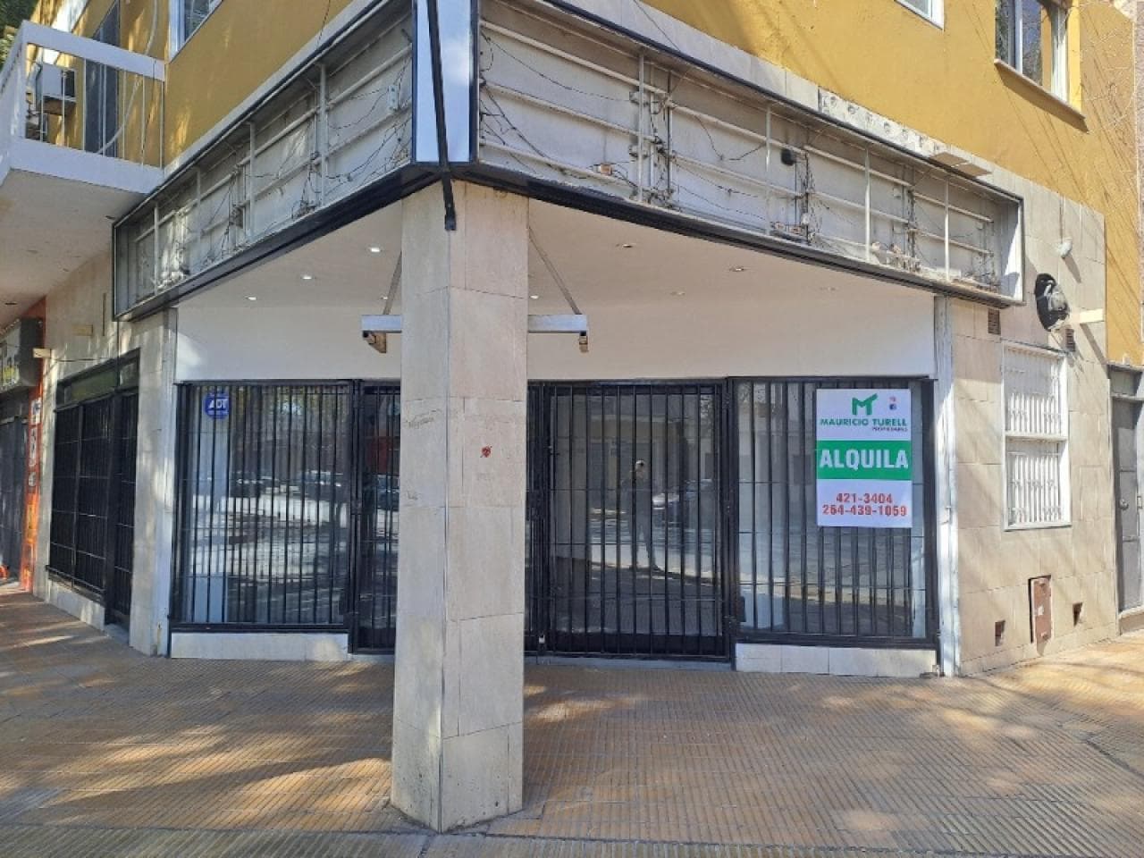 Alquila Capital Local Comercial Esquina