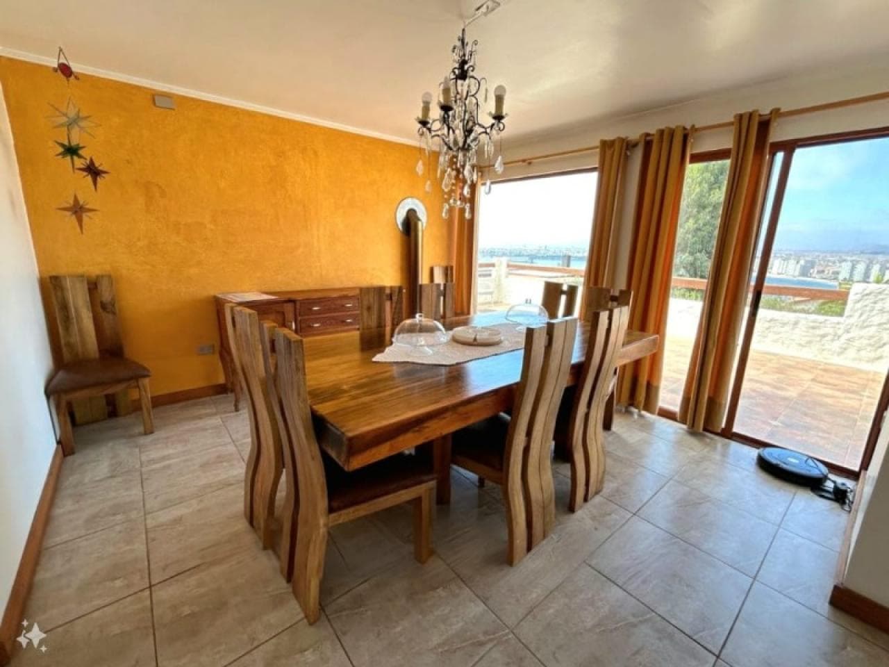 Venta De Espectacular Propiedad Con Vista Al Mar En La Herradura, Chile